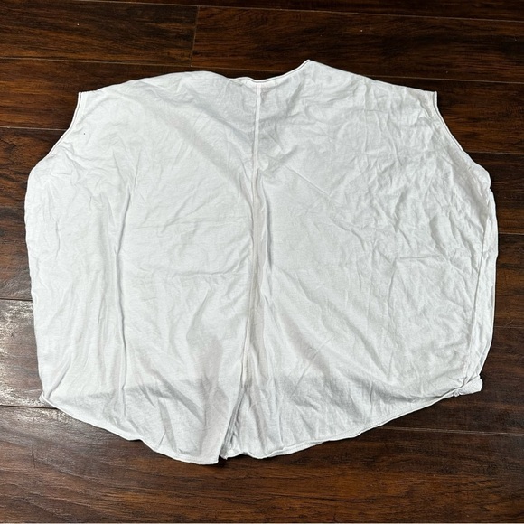 Holiday White Short Sleeve Oversized T Shirt - Picture 2 of 5